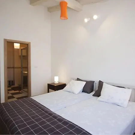 Apartment Lovely Apartment In Liznjan With House Sea View